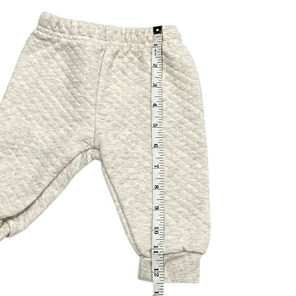 Baby Sweatsuit Matching Set Outfit | Unisex Cream Beige | Kyle & Deena New York - Picture 6 of 9